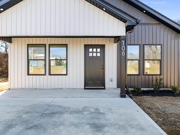 2nd image of 106 New St