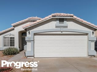 900 E Whitten St, Chandler, AZ 85225