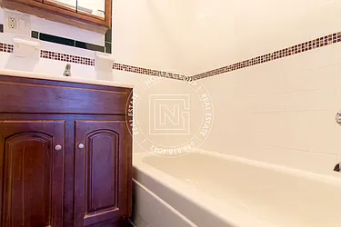 Rented by Nolita Group