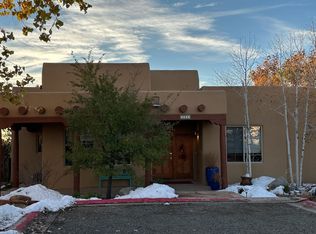 4448 Autumn Leaf Ln, Santa Fe, NM 87507