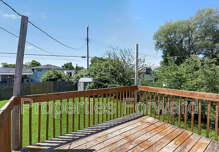 873 Allison Dr — Photo 29