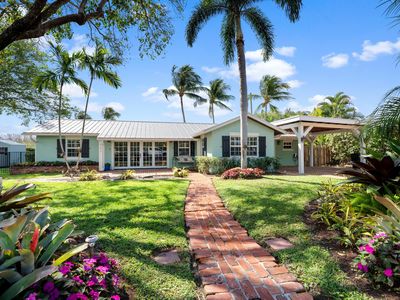 402 Lake Drive, Delray Beach, FL, 33444