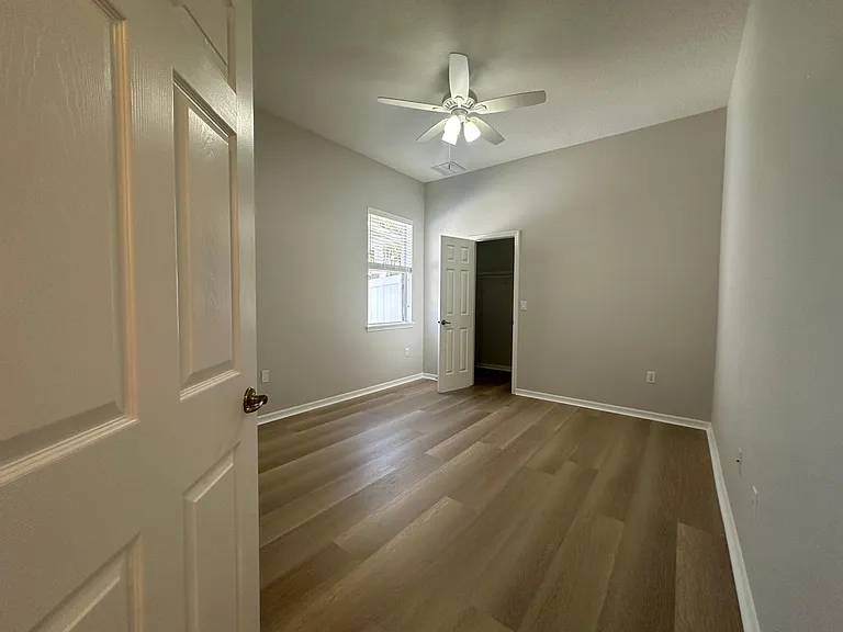 916 White Oak Way — Photo 21