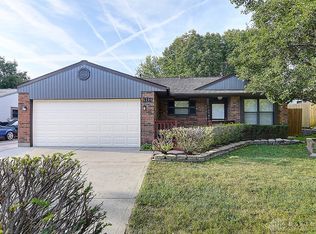 6304 Shull Rd, Dayton, OH 45424