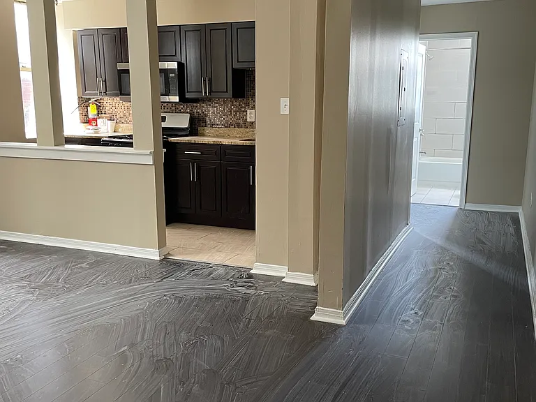4719 Chestnut St #A — Photo 2