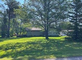 24 Ridge Rd, Esko, MN 55733