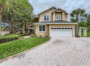 7630 Cumberland Rd, Seminole, FL 33777