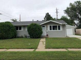 1907 N 5th St, Bismarck, ND 58501