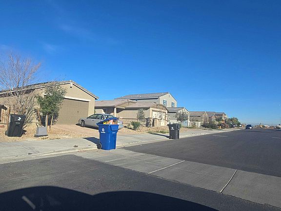 3rd image of 4908 S 107th Ln