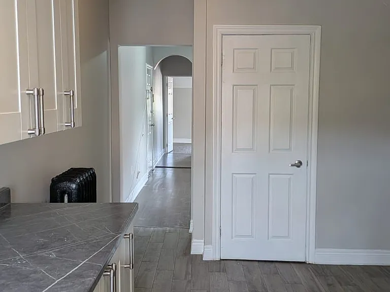 752 Main St E #6A — Photo 16