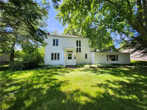 770 S 4th Avenue, Park Falls, WI 54552