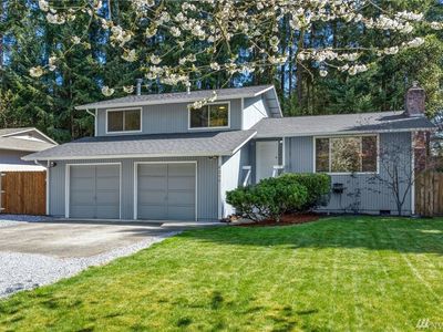 6209 190th Ave E, Lake Tapps, WA, 98391