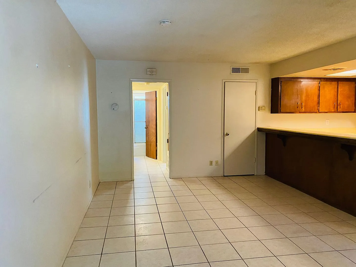 1 Bedroom Unit — Photo 3