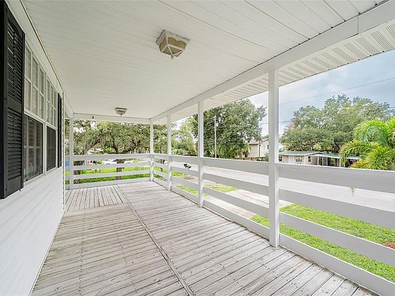 5th image of 12055 MURRAY AVENUE