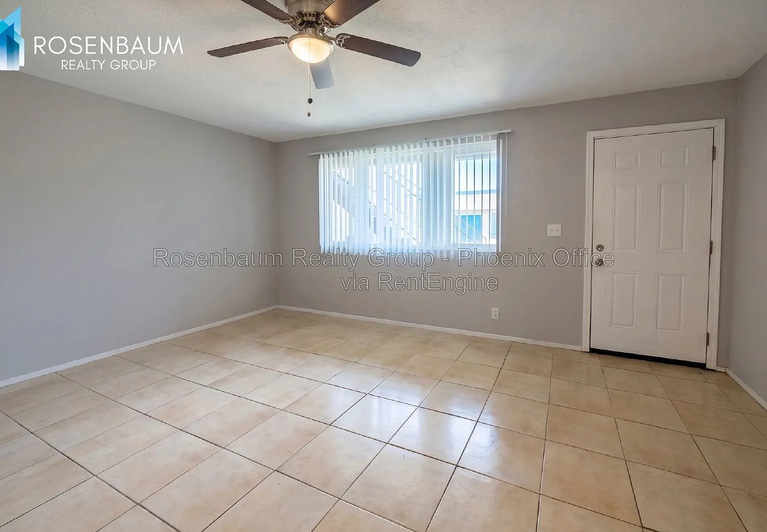 960 N Jay St — Photo 2