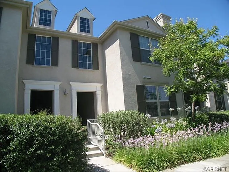 24124 Victoria Ln #59 — Photo 2