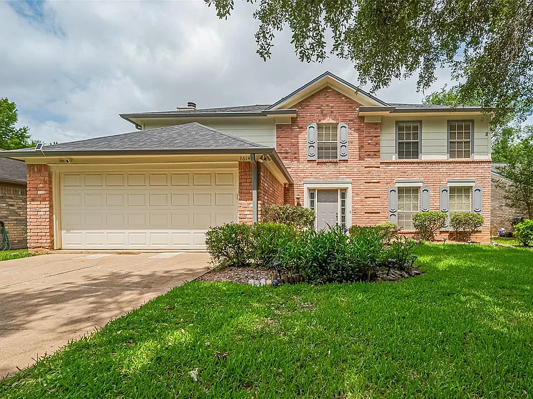 3614 Bee Bayou Ln — Photo 1