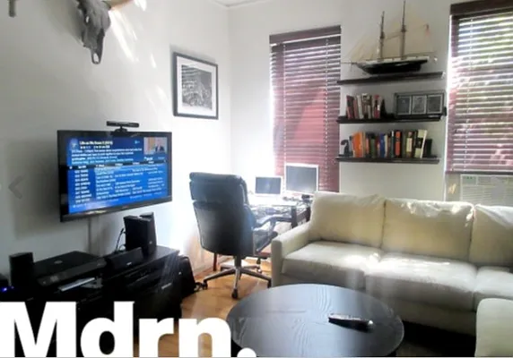 Rented by Mdrn Residential | media 8