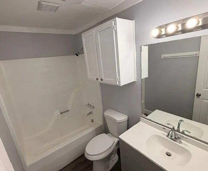 168 Sherman Dr — Photo 5