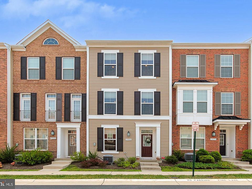 1st image of 22888 Eileen Sq