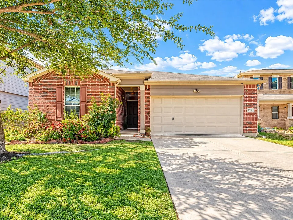 7751 Shavano Ln