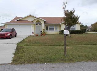 1801 SE Dranson Cir, Port Saint Lucie, FL 34952