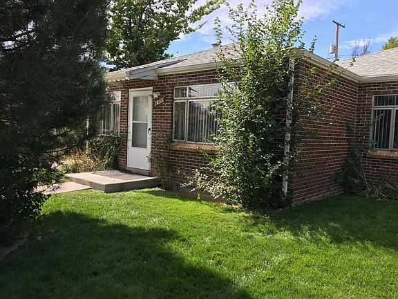 2nd image of 1445 N Ivy St