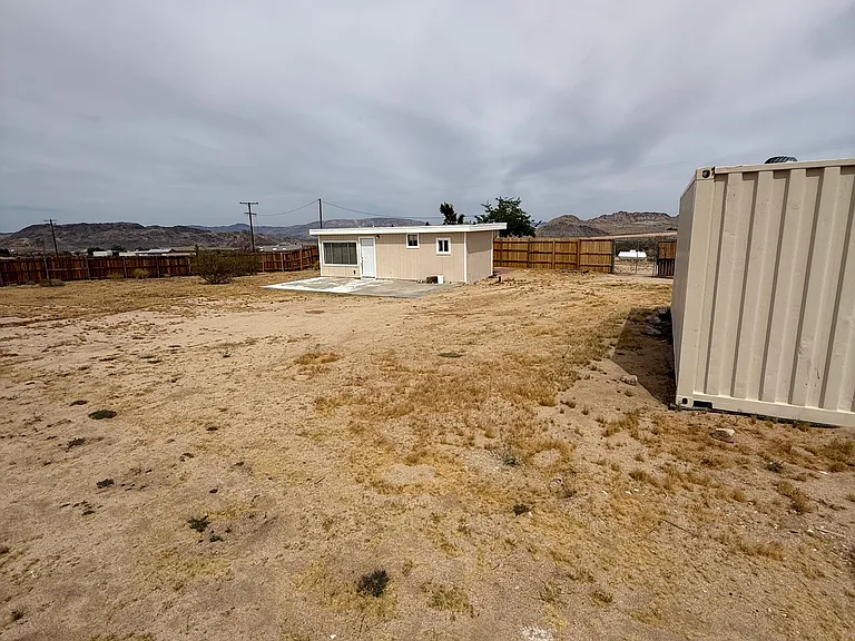3890 Everett Rd — Photo 17