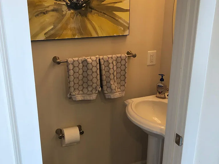 1141 S Lincoln St — Photo 25