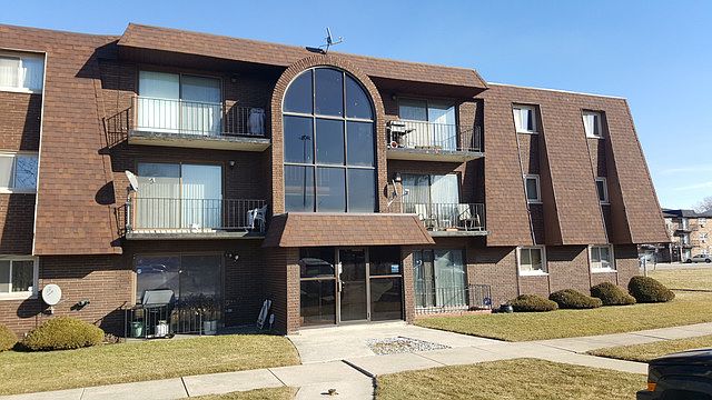1st image of 383 Stony Island Ave #204