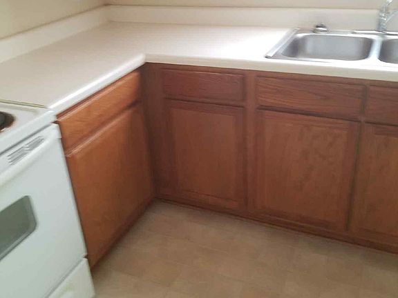 4th image of 51 N Sussex Dr