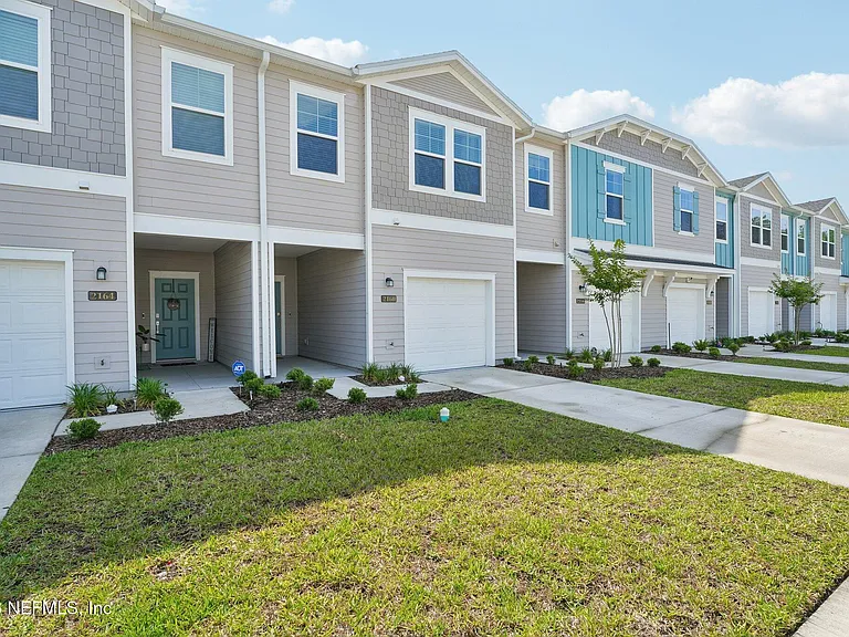 2160 Windward Cay Ln — Photo 2