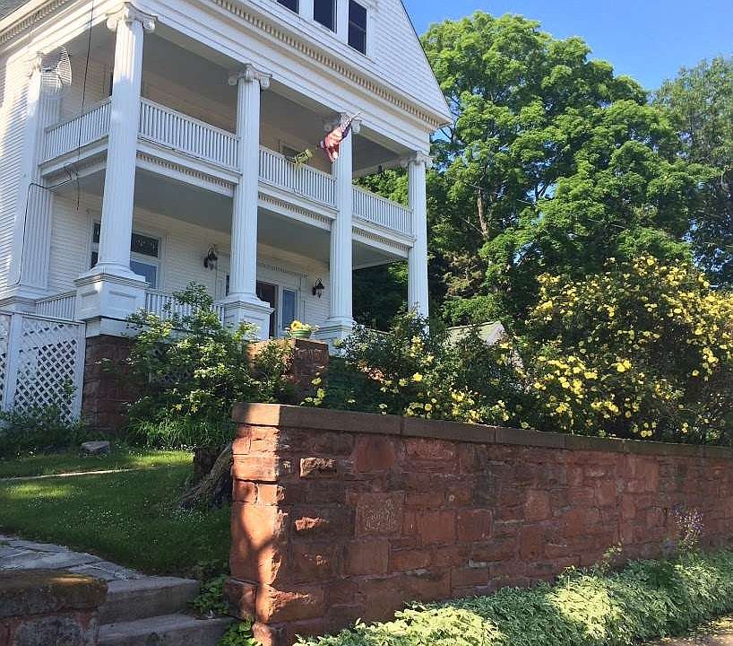 1st image of 1213 E Houghton Ave
