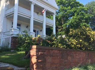 1213 E Houghton Ave, Houghton, MI 49931