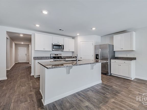 4th image of 105 Nevis Road