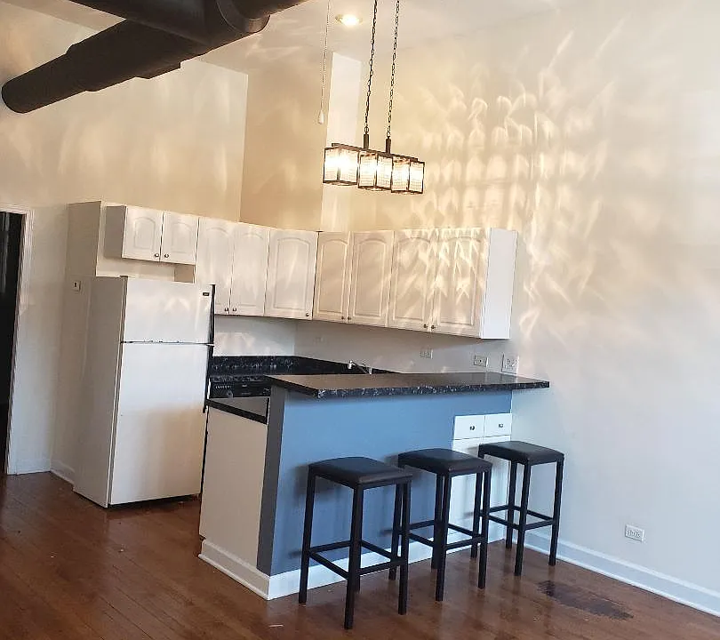 3624 N Ashland Ave #1F