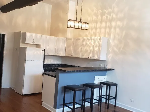 3624 N Ashland Ave APT 1F, Chicago, IL 60613