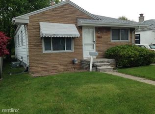 24948 Hayes Rd, Eastpointe, MI 48021