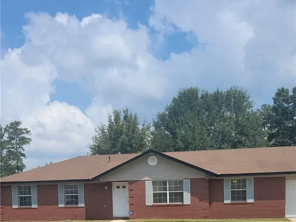 2808 Morningview Ave, Tuskegee Institute, AL 36088