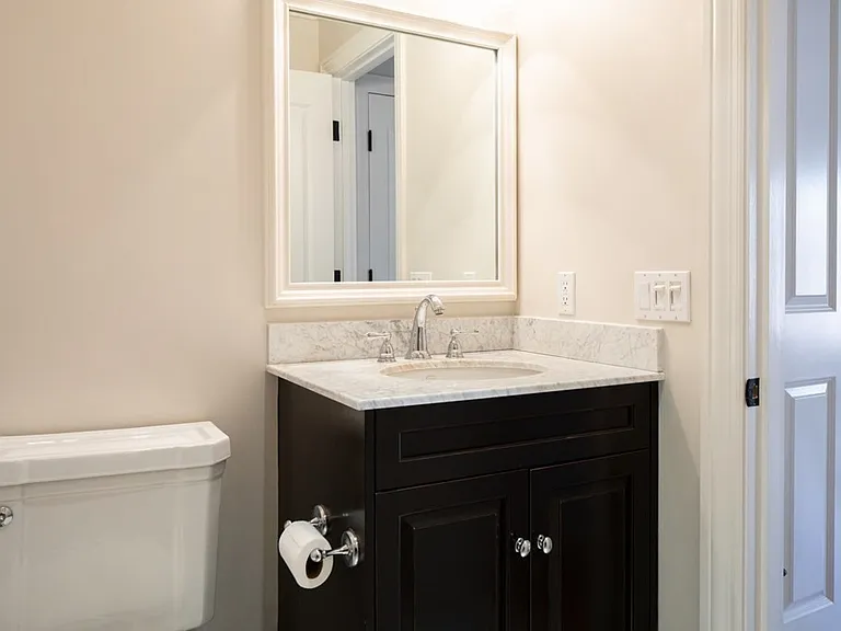 15 Marlborough St #4 — Photo 19