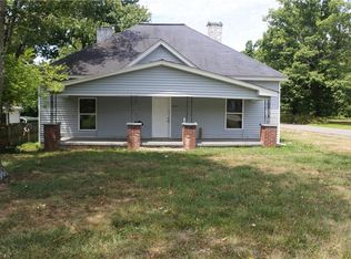 5024 Old Rural Hall Rd, Winston Salem, NC 27105