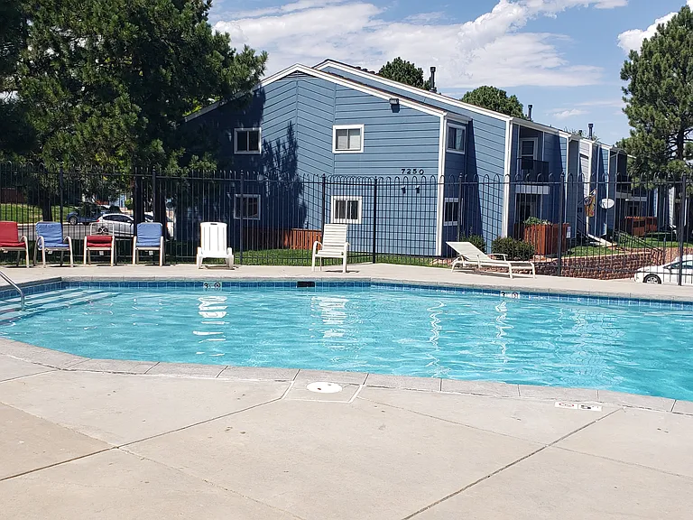 2300 E Geddes Ave #G — Photo 24