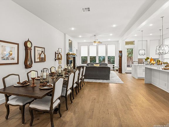 5th image of 17911 CANTERA CT