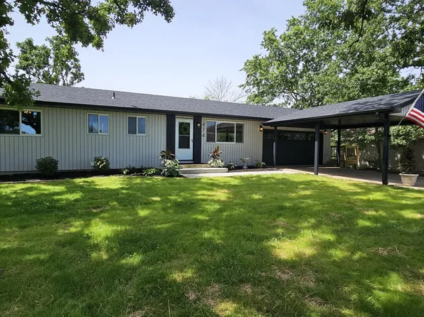 474 Santa Fe Drive, Forsyth, MO 65653
