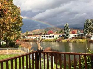 405 Currie Ln, Grants Pass, OR