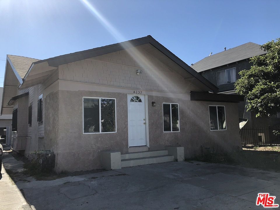 1st image of 4237 S Flower St