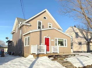 12 12th St SE, Mason City, IA 50401