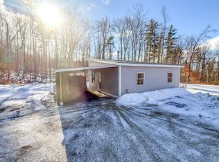 28 Upper Stonehouse Mountain Rd, Orford, NH 03777