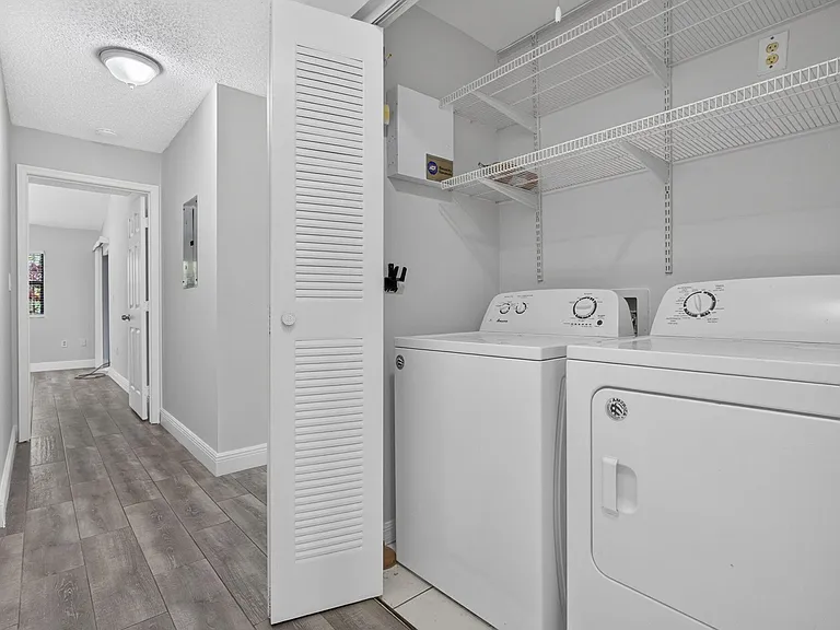 12708 Shoreline Dr #F — Photo 19