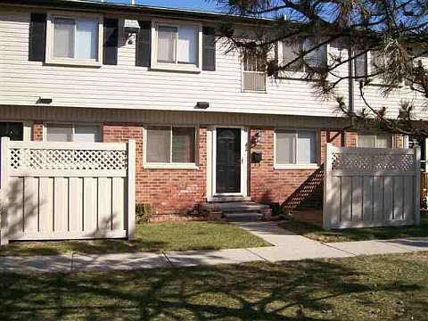 1st image of 25003 Mayfair St
